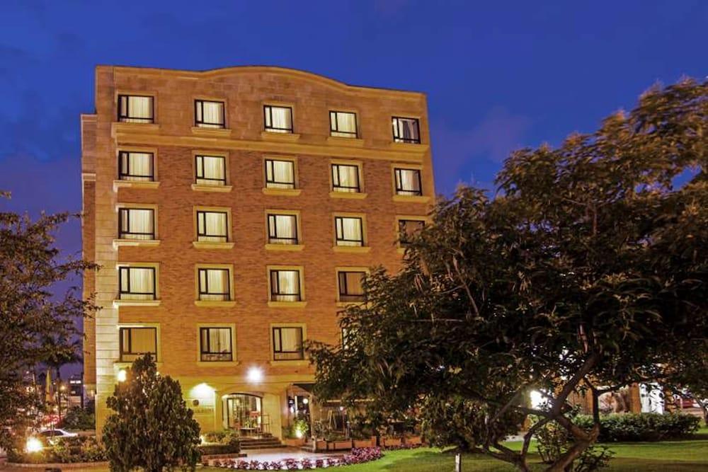 Hotel Morrison Zona Rosa Bogota Exterior photo